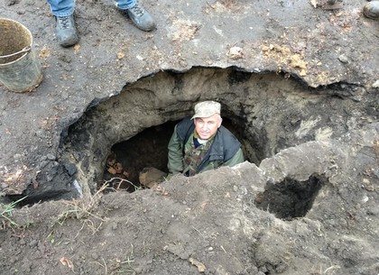 Обнаруженный подземный ход состарил город под Харьковом (ФОТО)