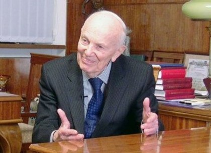 Геннадий Кернес поздравил академика Бориса Патона со 100-летним юбилеем