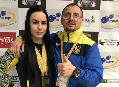 Харьковчанка стала чемпионкой Европы по пауэрлифтингу