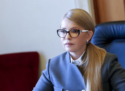 Тимошенко пообещала снизить цены на газ вдвое