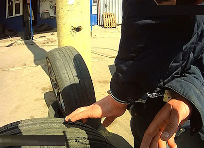 Полицейские Харьковщины задержали автомастера за угон ремонтируемой «Skoda»