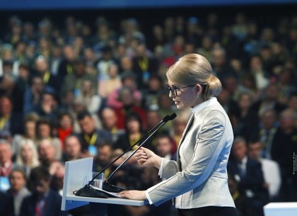 Тимошенко почти в два раза опережает ближайших конкурентов – опрос