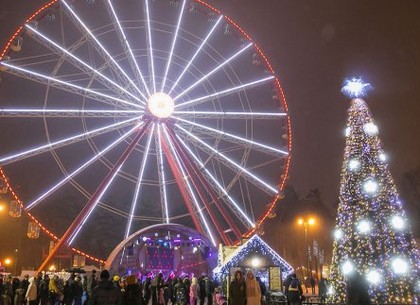 Новогоднее гулянье в парке Горького продлится до утра