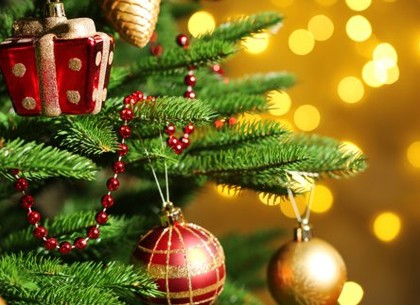 Геннадий Кернес поздравляет харьковчан с Новым годом и Рождеством