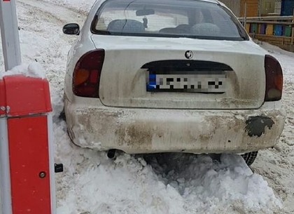 Пьяный водитель скрылся с места ДТП на Салтовке