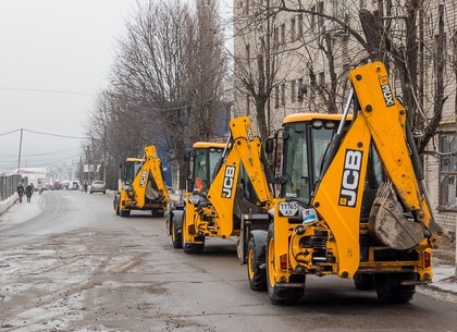Более 300 машин Водоканала работает на улицах Харькова