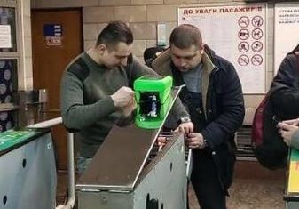 На станции метро «Госпром» в тестовом режиме запустили E-ticket, - ФОТО
