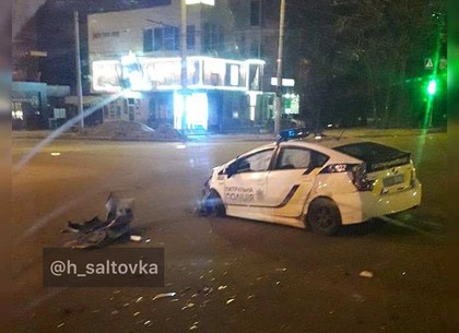 На салтовском перекрестке столкнулись Lexus и полицейский Prius (ФОТО)