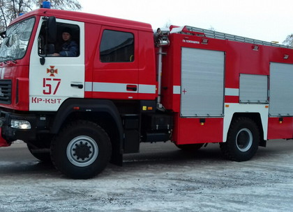Пожарные потушили гараж в частном секторе (ФОТО)