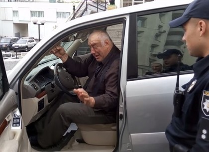 Харьковские водители могут не предъявлять документы на машину, ссылаясь на решение Верховного суда