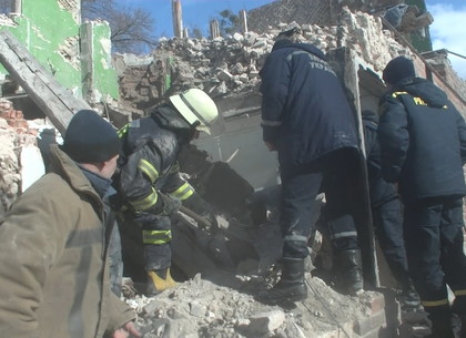 В нежилом доме Харькова завалило мужчину (ФОТО)