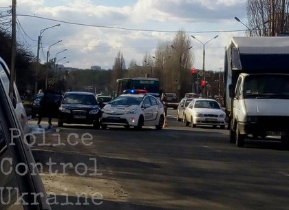 Полицейский Prius попал в ДТП на Салтовке (ФОТО)