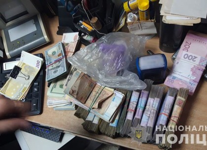 Банду фальшивомонетчиков обнаружили в Харькове