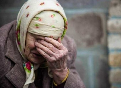 В Харькове осудили женщину, которая убила престарелую родственницу «от усталости»