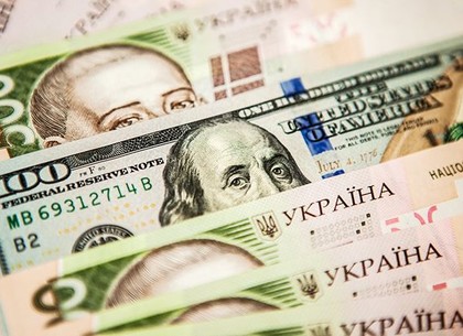 За что в Украине невзлюбили доллар и что сделают с его курсом на следующей неделе