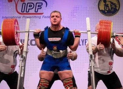 Сергей Белый с мировым рекордом выиграл чемпионат Европы
