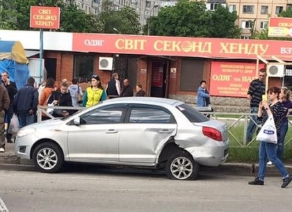 Водитель «немца» протаранил 9 мая украинского «запорожца» (ФОТО)