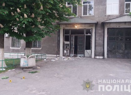 Под Харьковом снова неизвестные подорвали банкомат с помощью велосипедного троса (ФОТО, ВИДЕО)