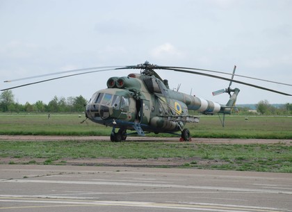 Будущие харьковские летчики отправлены изучать аэродромную сеть Украины (ФОТО)