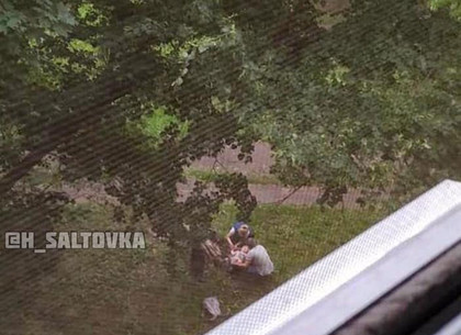 На Салтовке из окна выпал ребенок (Обновлено, ФОТО)