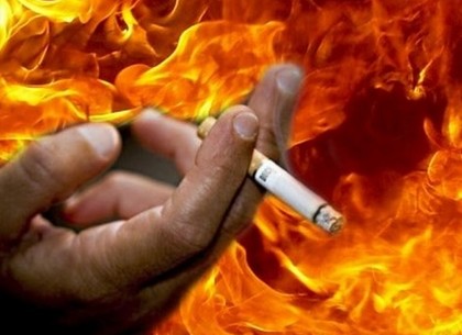 80-летнего мужчину убила зажженная сигарета