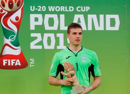 Харьковчанин признан лучшим вратарем юношеского чемпионата мира по футболу