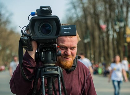 Избиение журналиста: оператор Вадим Макарюк переведен в палату