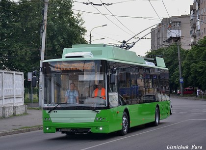 В Луцке начали ходовые испытания троллейбусов для Харькова