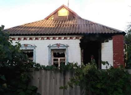 Женщина задохнулась дымом в собственном доме (ФОТО)