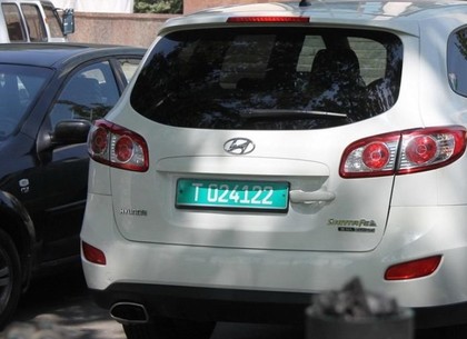 В Харькове появляться зеленые номера на некоторых видах авто