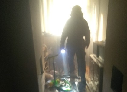 Пожар на ХТЗ: люди из окон звали на помощь (ФОТО)