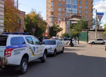 Минирование суда: полиция проверила здание - бомб нет (ФОТО)
