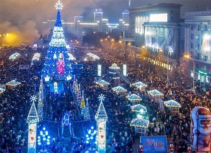 Харьковчан на Новый год ожидают интрига, хрустальная арка и дерево-фонтан (ФОТО)