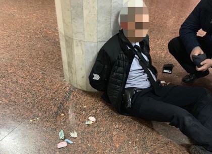 Стрельба в метро: полицейскому объявили подозрение (ФОТО)
