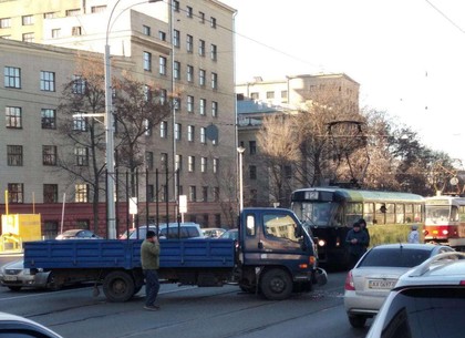 ДТП в центре Харькова: от услуг патрульных отказались