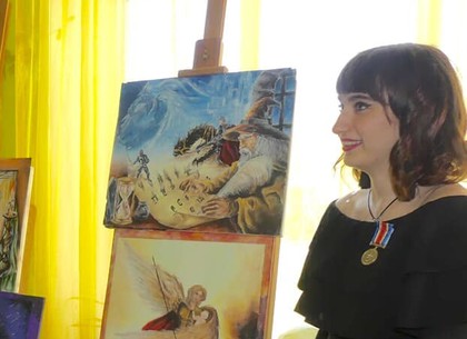 Юная художница из Харьковщины победила на международном конкурсе в Каннах