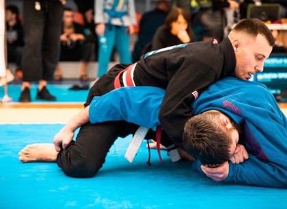 В кимоно и без: харьковские борцы успешно выступили на чемпионате в Киеве