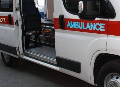 В крещениский соыельник на дороге перевернулся микроавтобус: врачи осмотрели восемь пострадавших