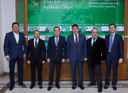 Харьков будет развивать сотрудничество с Казахстаном и Азербайджаном