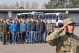 Весенний призов на срочную службу с 18 и 19-ти лет будет добровольным, - министр обороны Украины