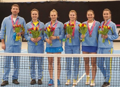 Несмотря на поражение именитой харьковчанки, сборная Украины по теннису вышла в плей-офф Мировой группы Кубка Федерации (ФОТО)