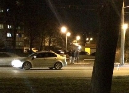 Вечером пешеход попал под колеса автомобиля (ФОТО)