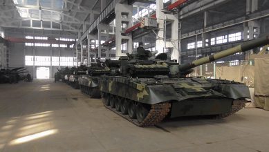 Харьковские оружейники передали войскам чертову дюжину модернизированных танков (ФОТО)