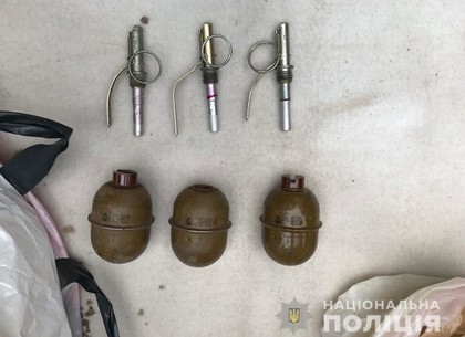 В Змиевском районе мужчина торговал боеприпасами