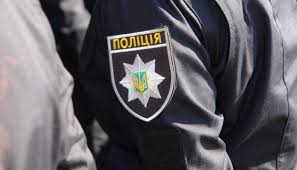 Харьковские патрульные спасли двух мужчин, которые подожгли нежилое здание (ВИДЕО)