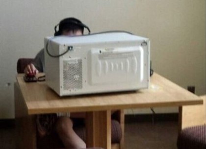 Харьковчанин едва не убил своего родного брата за право поиграть на компьютере (ФОТО)