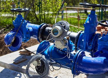 Чтобы счетчики не останавливались КП «Харьковводоканал» устанавливает регуляторы давления воды (ФОТО)