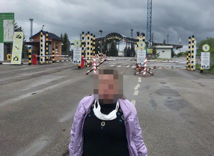 Отсидевшую в украинской тюрьме россиянку принудительно отправили на родину
