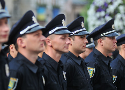 Полиция усиливает меры безопасности на майские праздники (ВИДЕО)