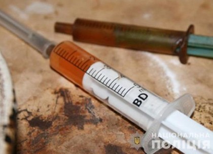 На Харьковщине сообщили о подозрении владельцу наркопритонов